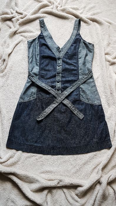 Sukienka jeansowa Mohito