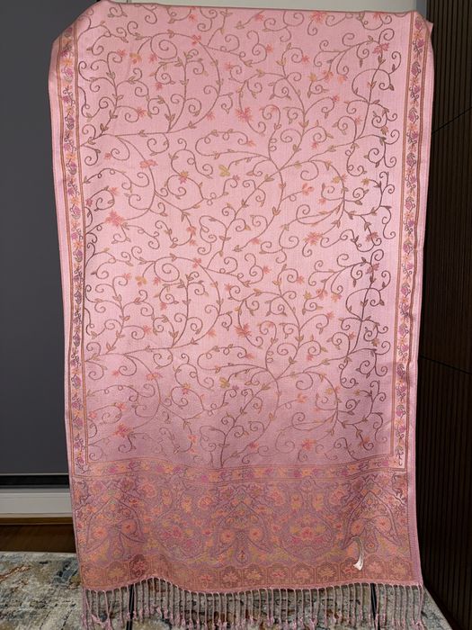 Jasnorozowy kaszmirowy szal 70% Kaszmir 30% Jedwab