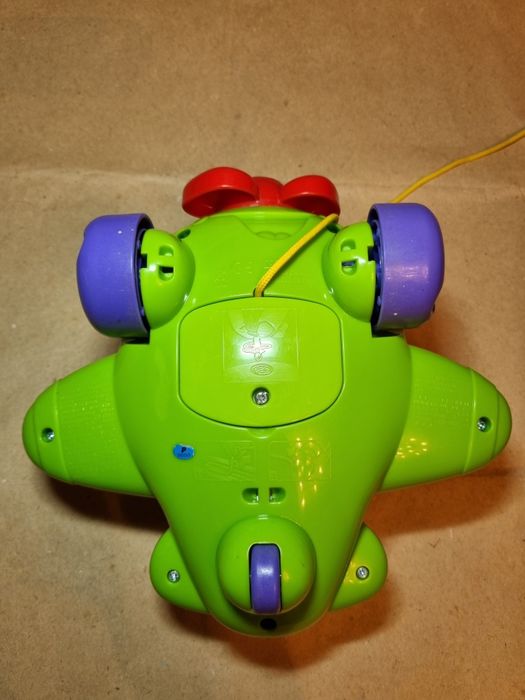 Развивающая игрушка - каталка интерактивный самолет Vtech