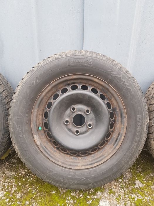 Продам диски з шинами r15 195/65 5*112