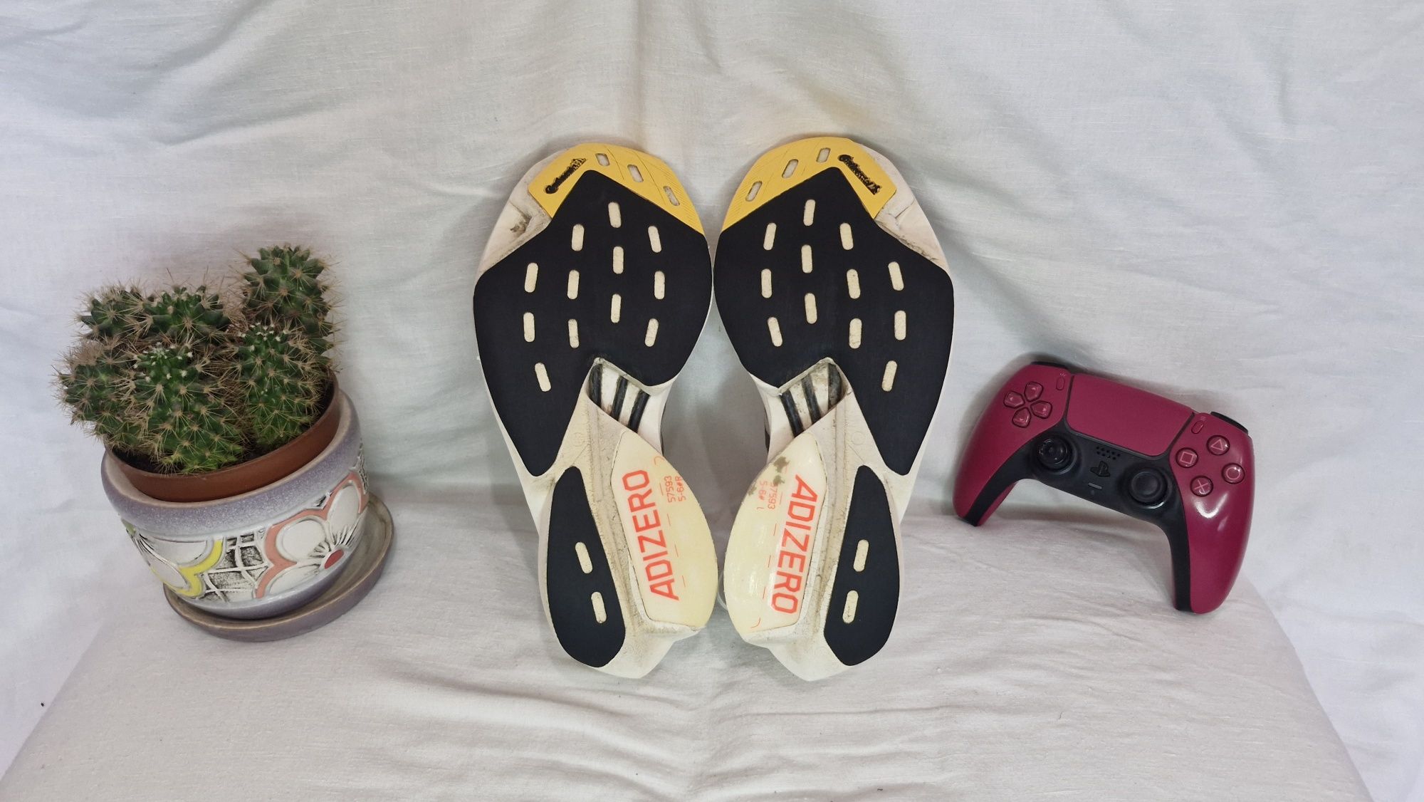 Жіночі бігові кросівки Adidas Adizero Adios pro 3.Розмір 38