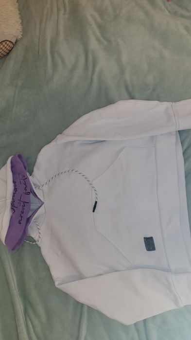 Віддам безкоштовно  вік від 7- до 9 р