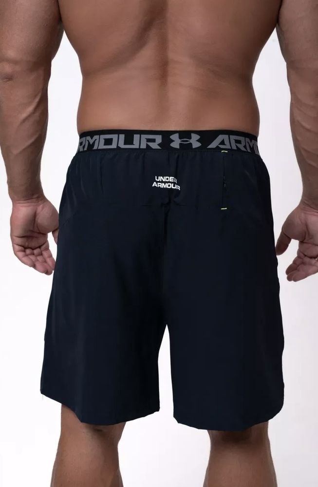 Чоловічі спортивні шорти  Under Armour Launch pro розмір M L
