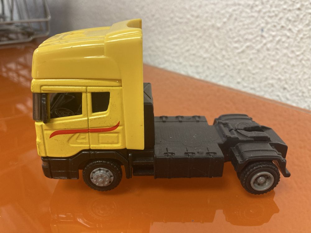Brinquedos 9 Miniaturas Motormax, Maisto, Altaya, Zuru, etc