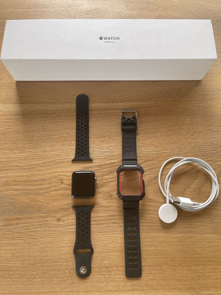 Apple watch 3 - Pełen komplet z pudelkiem, ładowarką i obudową