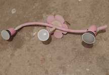 Candeeiro rosa para quarto de criança