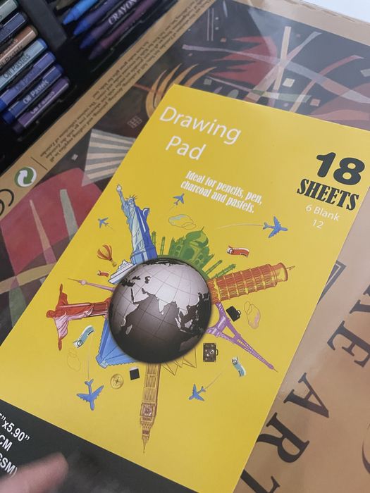 Набор для рисования 222 предмета