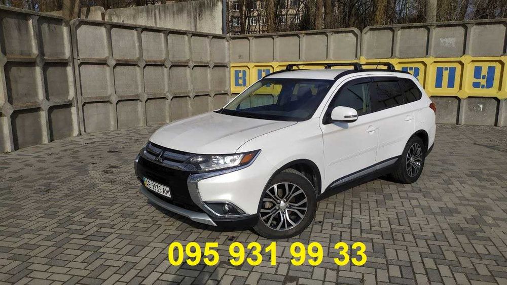 Продам Mitsubishi Outlander 2016 2.4 7 мест