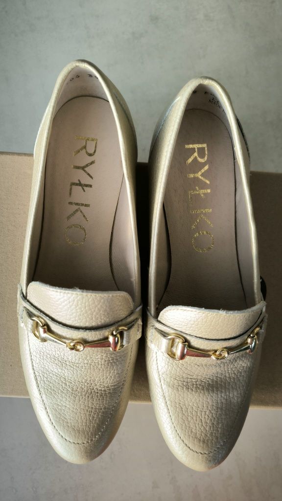 Buty RYŁKO rozmiar 39