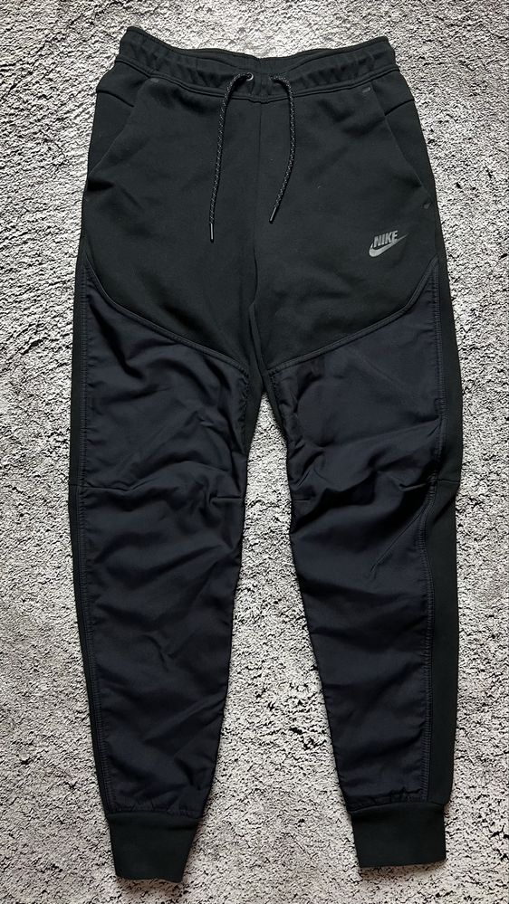 Nike tech fleece + nsw nylon штани останні колекції