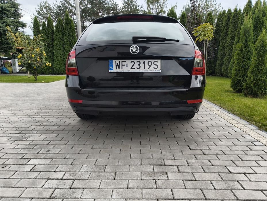 Skoda Octavia 3 fl 1.6 TDI Salon PL