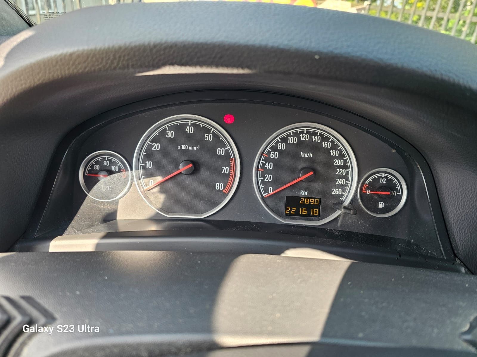 Vectra 1,8 2007r sedan z Niemiec