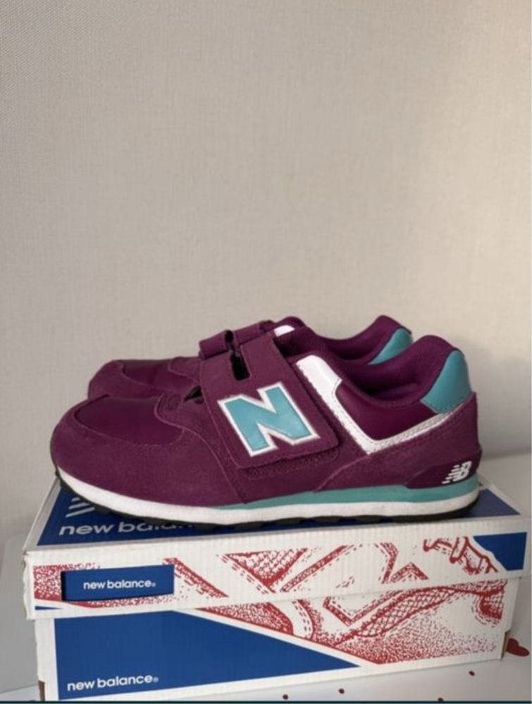 New Balance кросівки в ідеальному стані