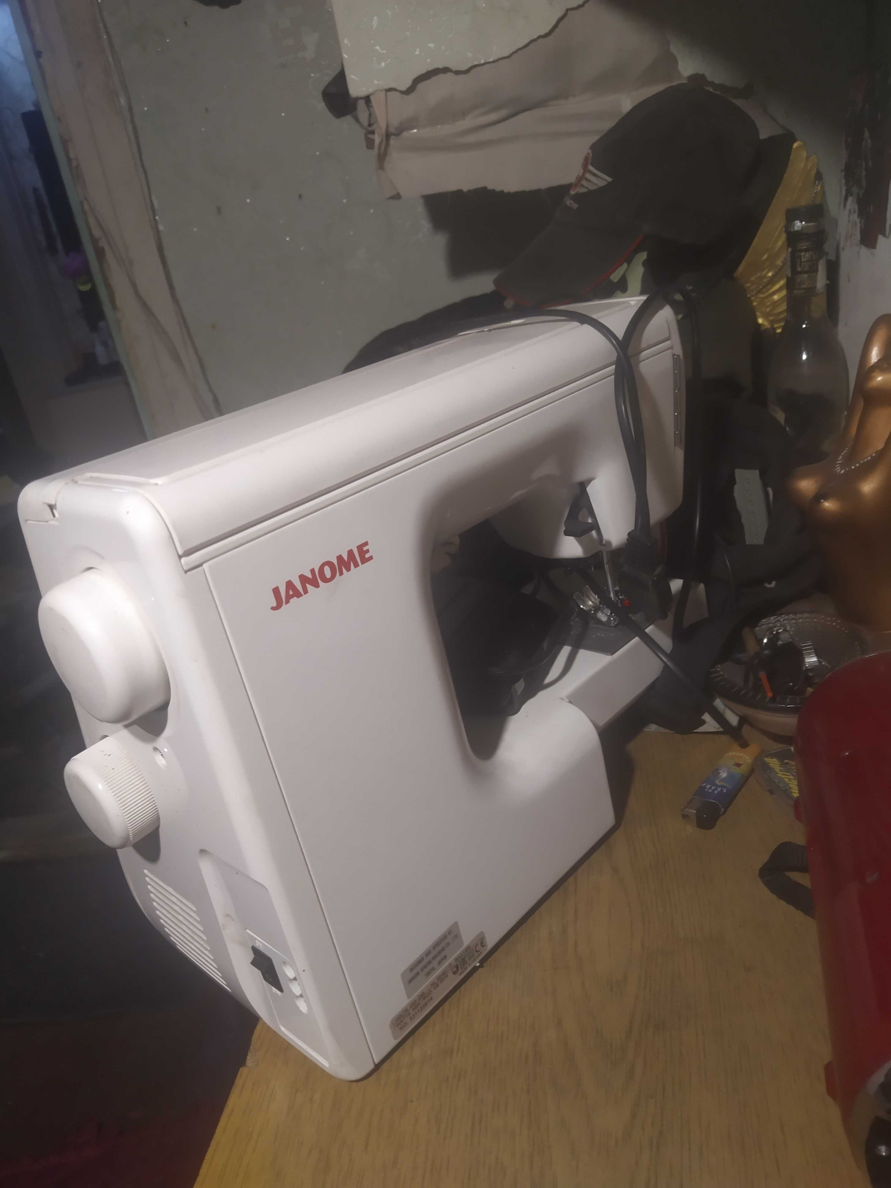 Продам JANOME excel 5018