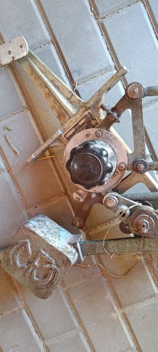 Stara deska kreślarska. Pantograf. Industrial..