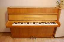 Pianino Calisia trzy pedały