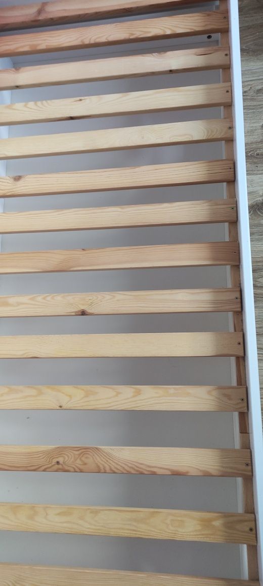 Sprzedam łóżko dziecięce  180x80