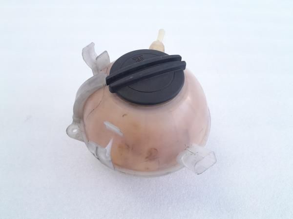 Reservatório / depósito da água / líquido de refrigeração VOLKSWAGEN P