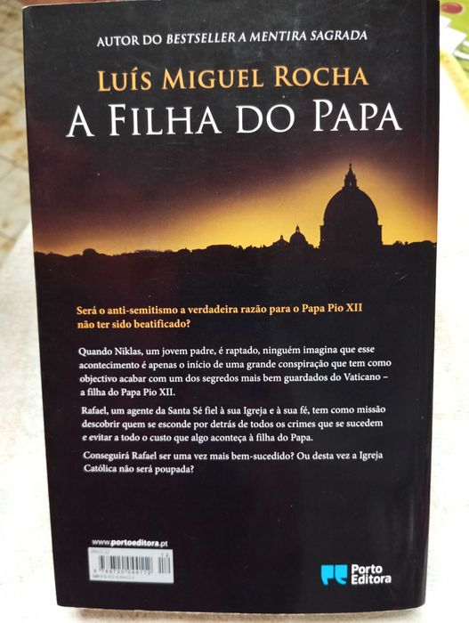 A filha do papa, Luís Miguel Rocha