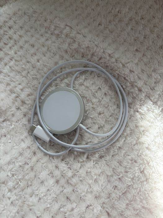 Безпроводная зарядка