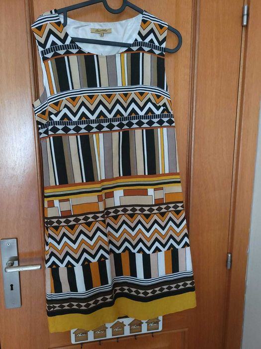 Conjunto de 3 vestidos