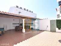 Moradia T3 mobilada com terraço de 70m2 - Vila Nova de Milfontes