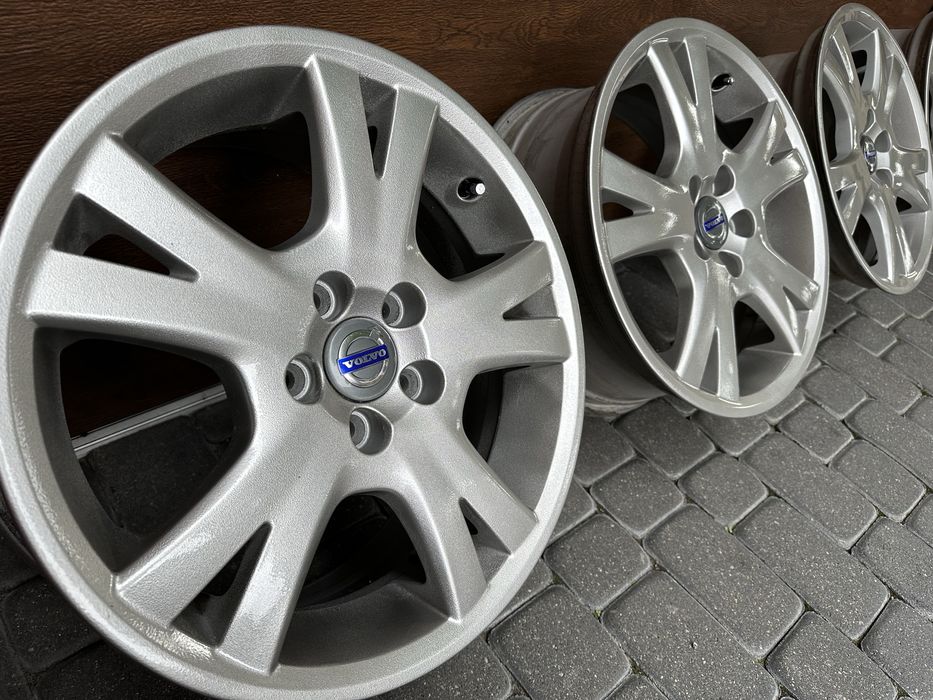 VOLVO S60 V70 S80 XC70 XC90 V50 S40 kpl FELGI 17” piękne 65.1 koła