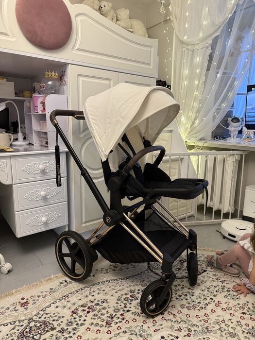 Дитячий візочок Cybex e-priam off white