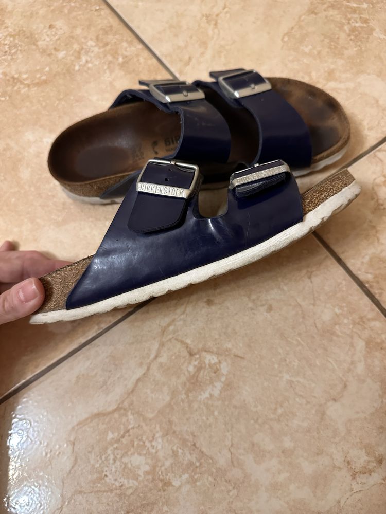 Шльопанці Birkenstock