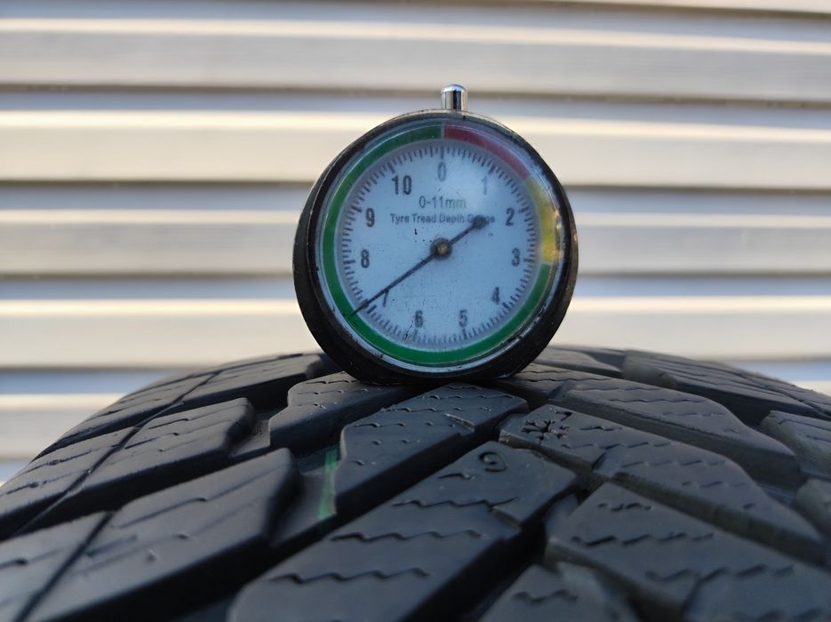 195.60.15 jedna opona Nokian WeatherProof