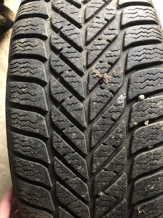 Sprzedam komplet felgi aluminiowe i opony 15