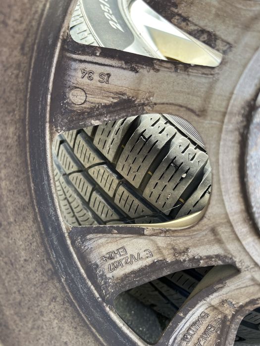 Z44* Koła alu BMW X1 E84*225/50/17*IS34*CB 72,6*75Jx17EH2+*Run Flat