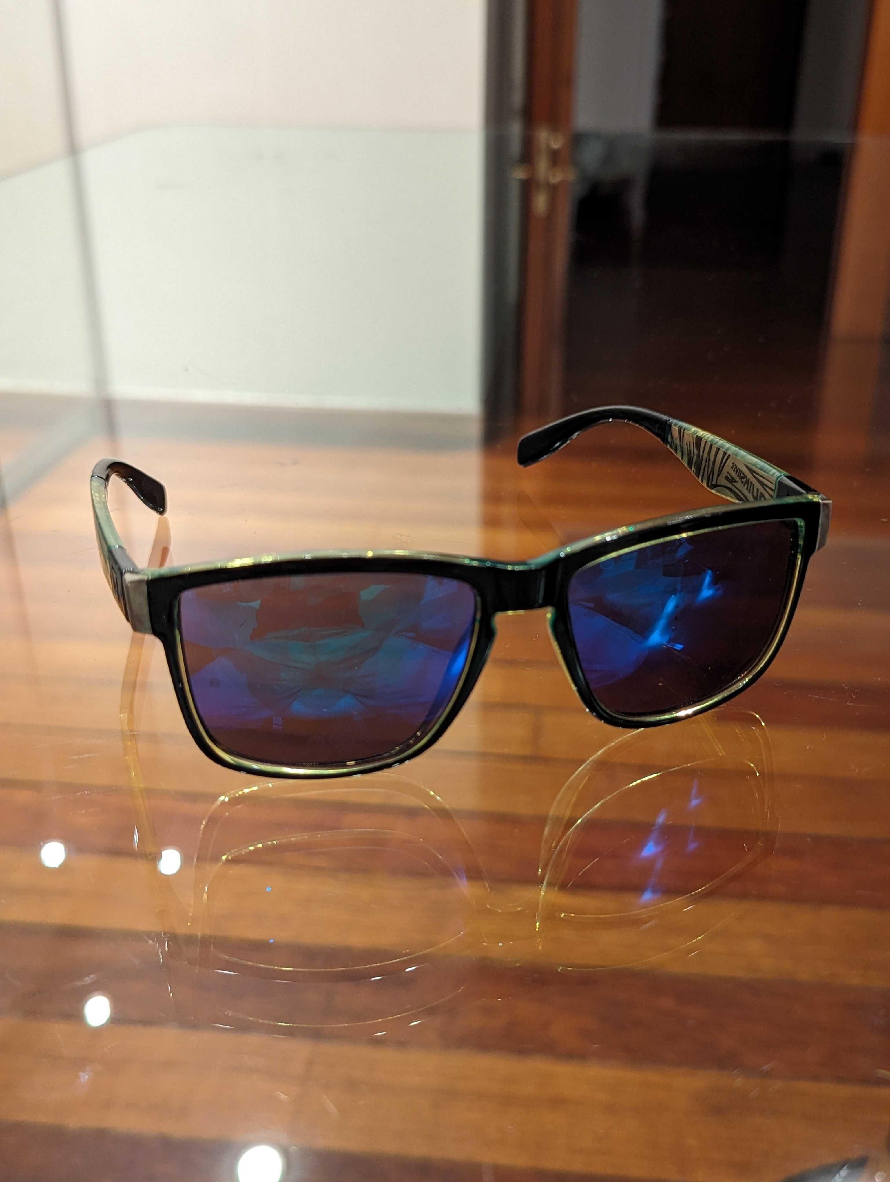 Óculos de Sol QuickSilver Polarizados