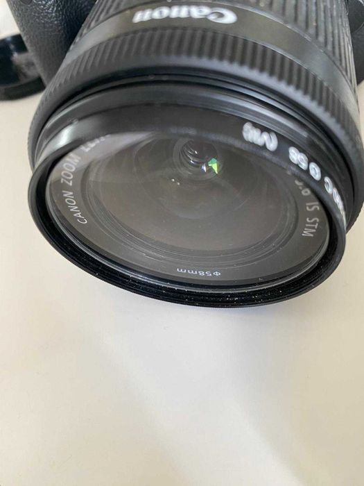 Canon 700D + Lente EF-S 18-55mm f3.5-5.6 IS STM + Grip + Mala