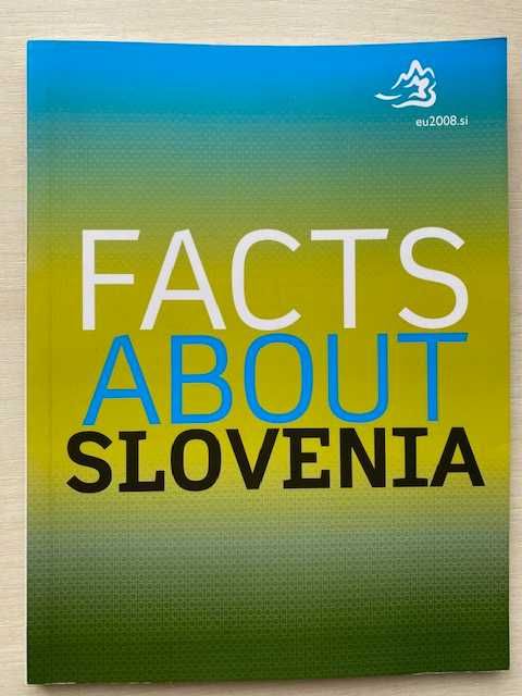 Книга Facts about Slovenia