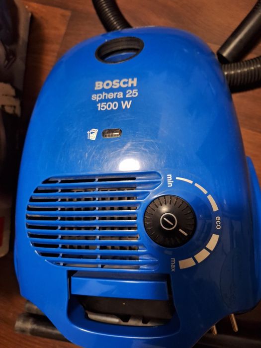 Продам рабочий пылесос Bosch