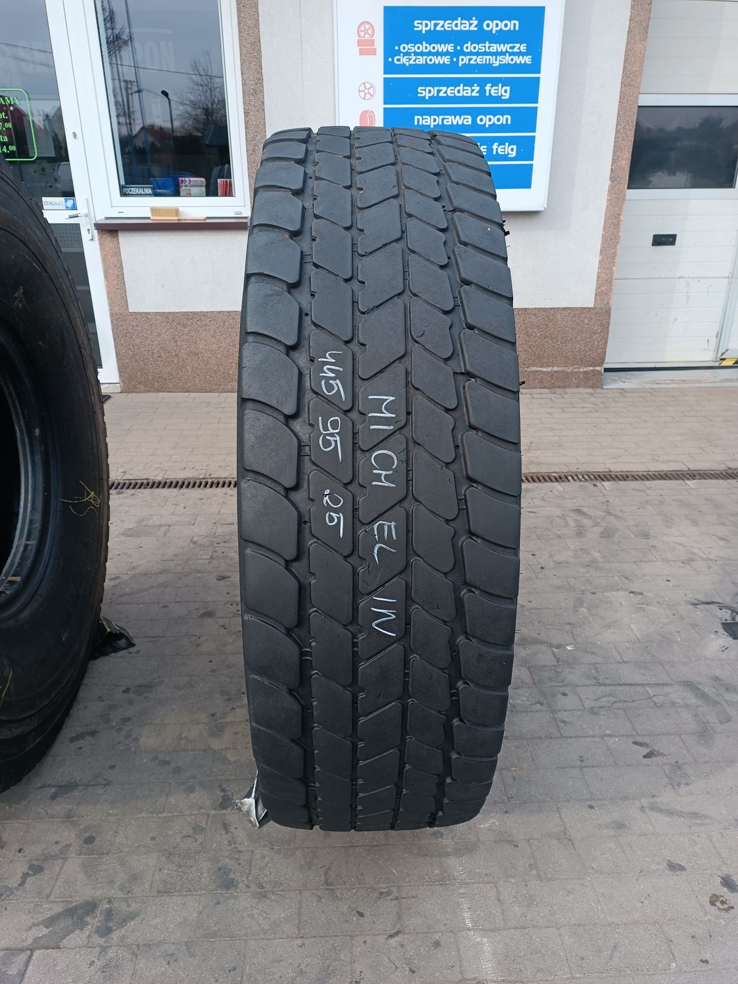 445/95R25 Michelin X-Crane + opona przemysłowa 16.00R25