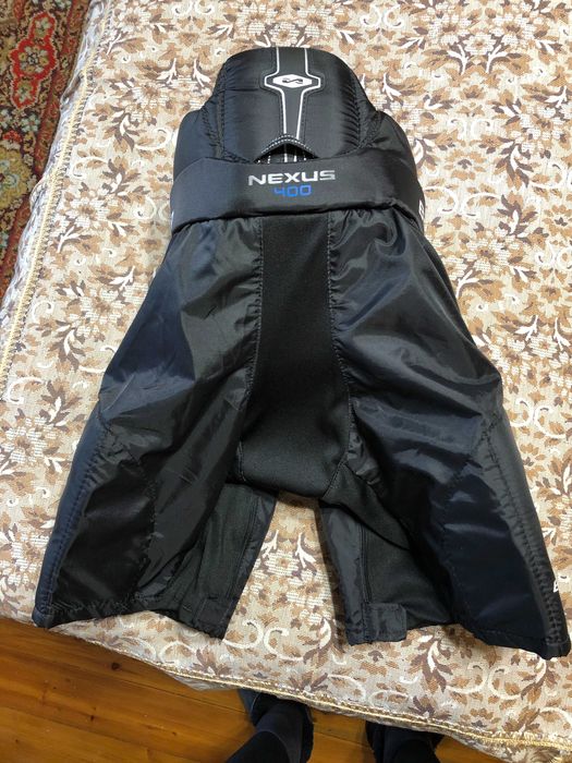 Хокейні шорти bauer nexus 400 jr size s