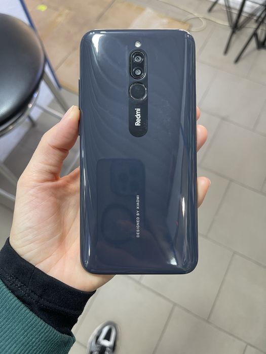 Мобільний телефон Xiaomi Redmi 8 4/64Gb швидка зарядка
