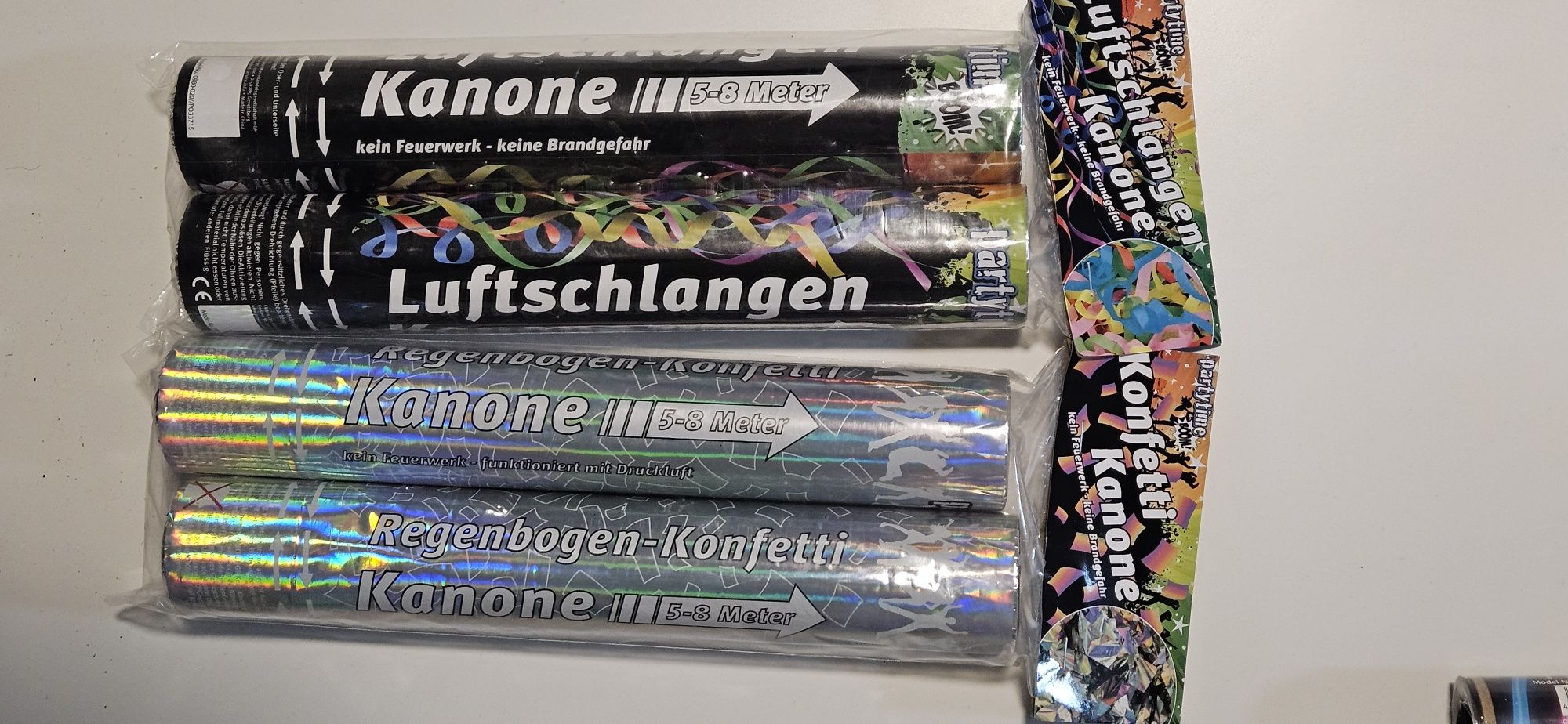 Konfetti, wstęgi,  bransoletki świecące party set, zestaw imprezowicza