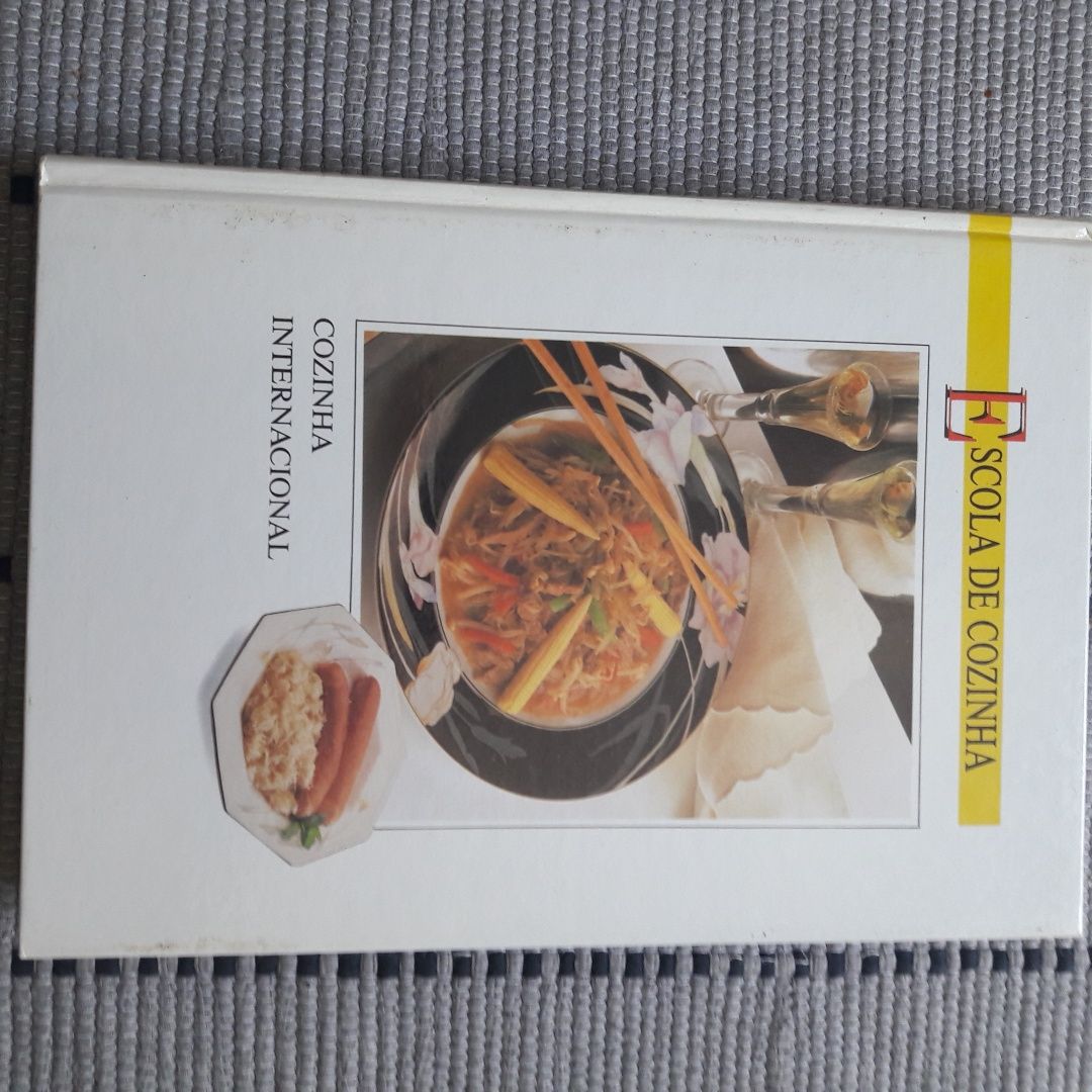 Livros de culinária receitas.