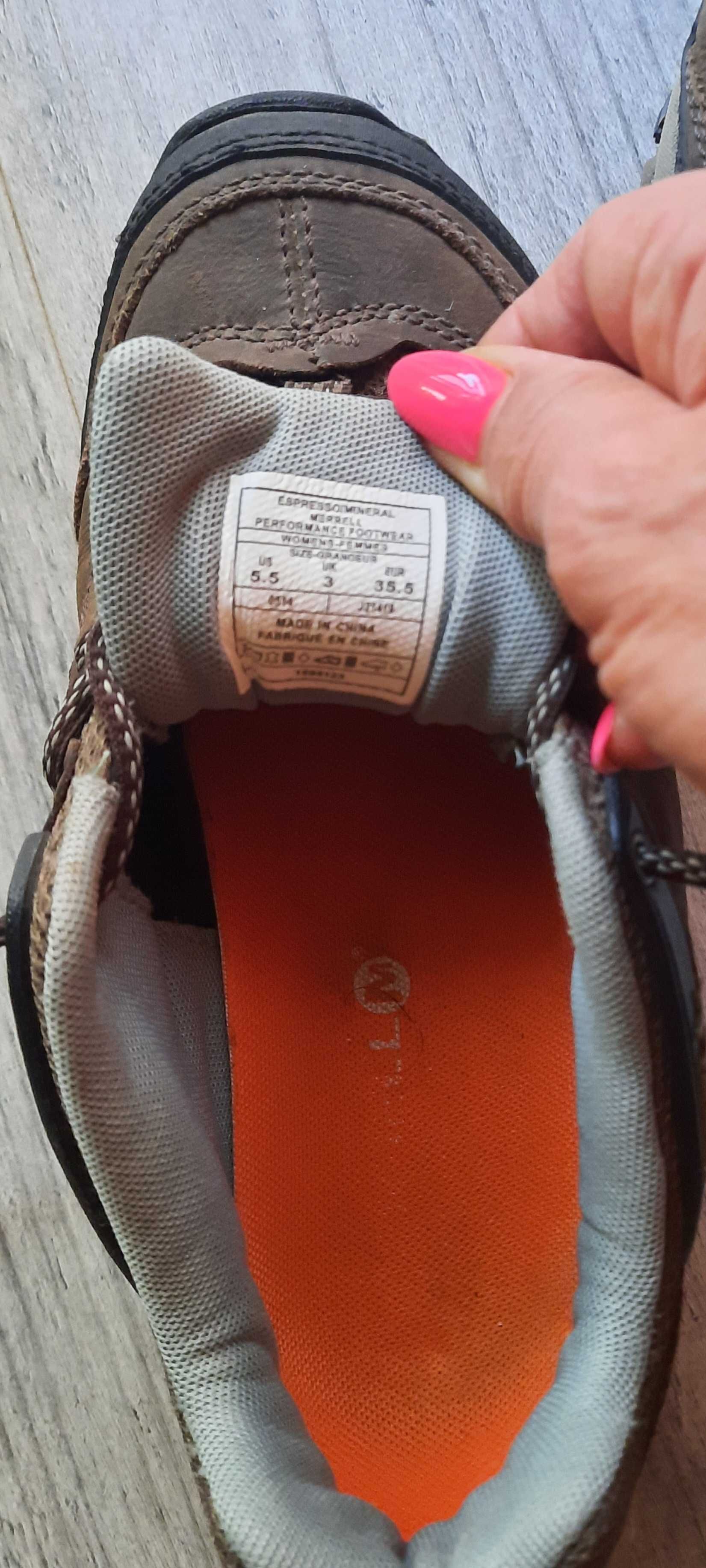 Sapatilhas waterproof Merrel modelo Mineral