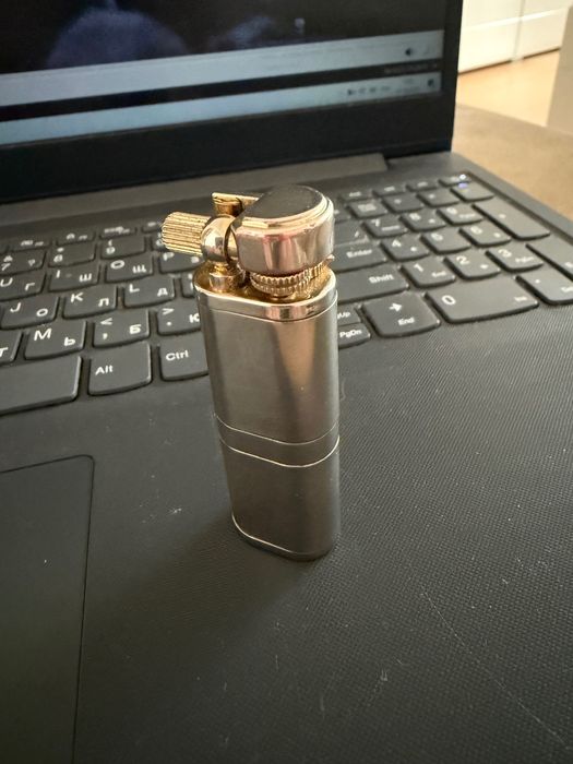 Зажигалка винтаж