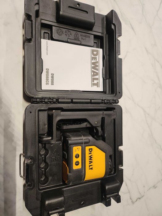Laser Dewalt DW088