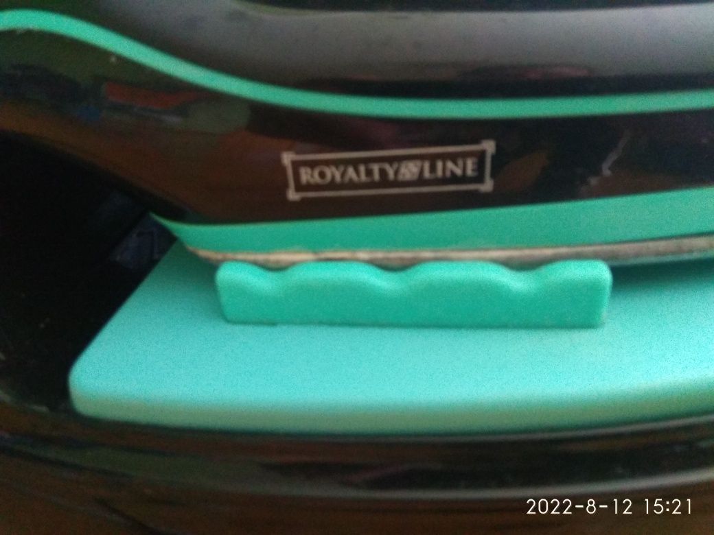 Парова станція Royalty Line RL-DBST-1000 2000 Вт