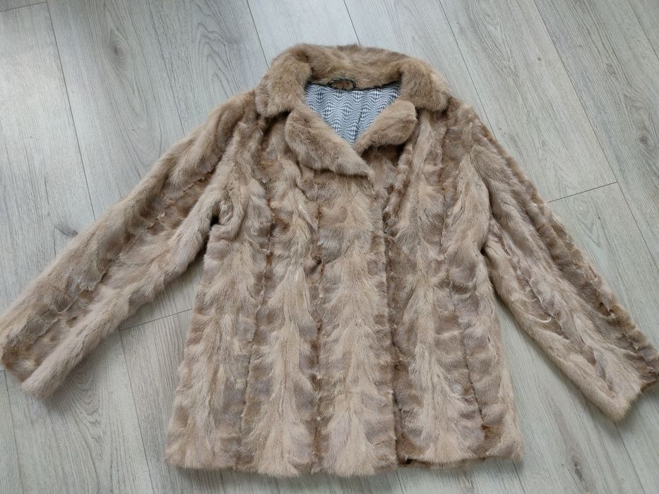 Норковый полушубок.размер 48-50.