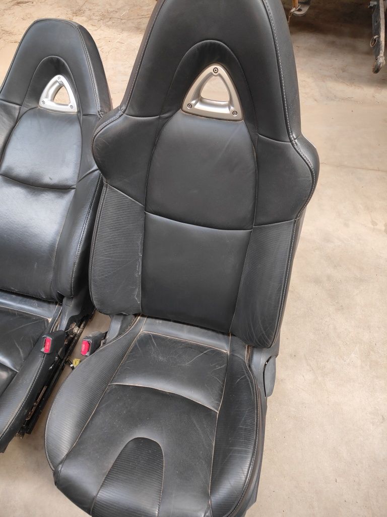Mazda RX-8 fotele kanapa KOMPLET