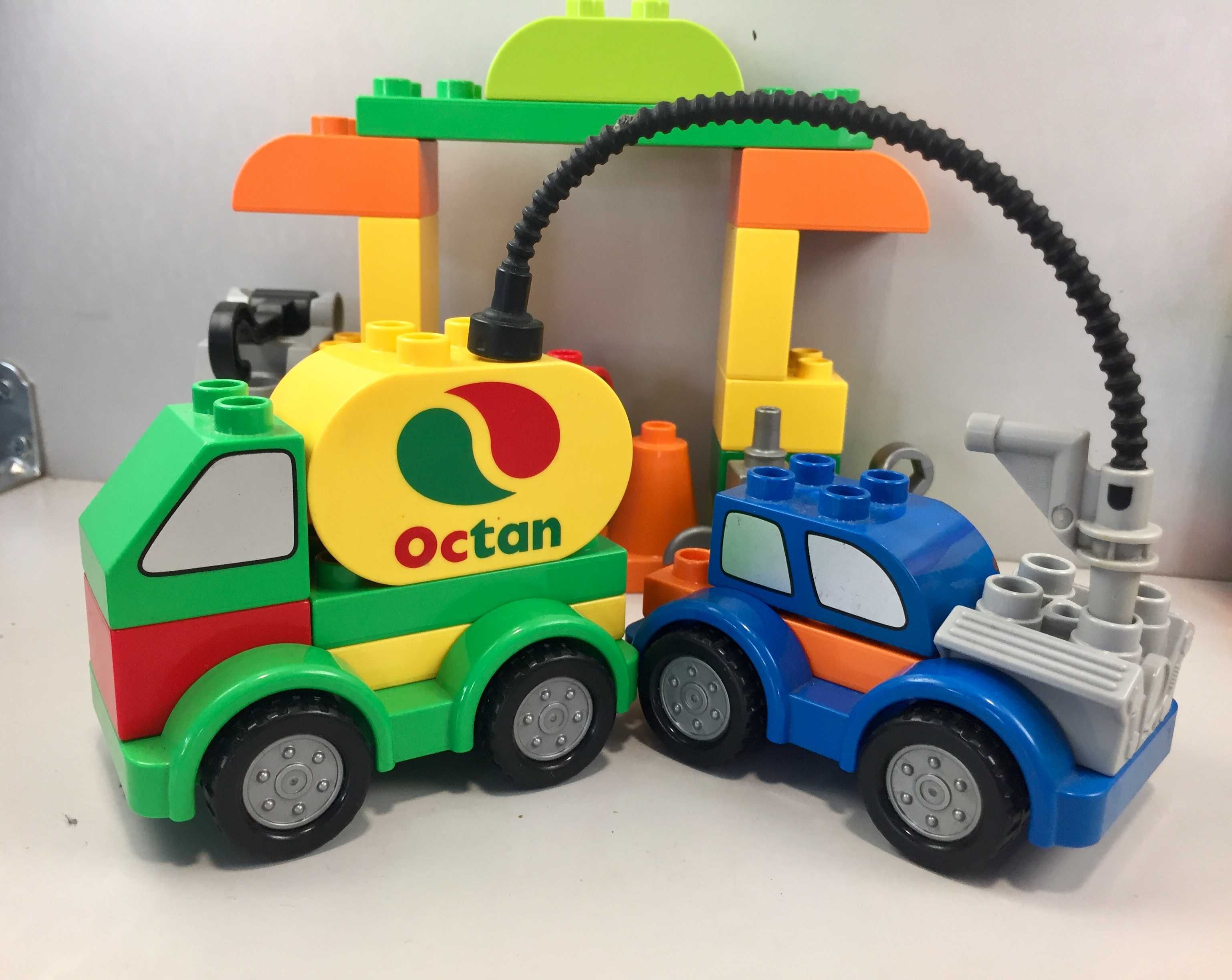 Vendo LEGO Duplo 10589 – Carro de Corrida + 3 Carros Extra