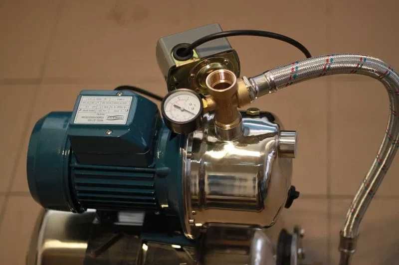 Насосная станция 1,5 kw JY1500 24лит. нерж. (ТІЛЬКИ ДОСТАВКА ПОШТОЮ)