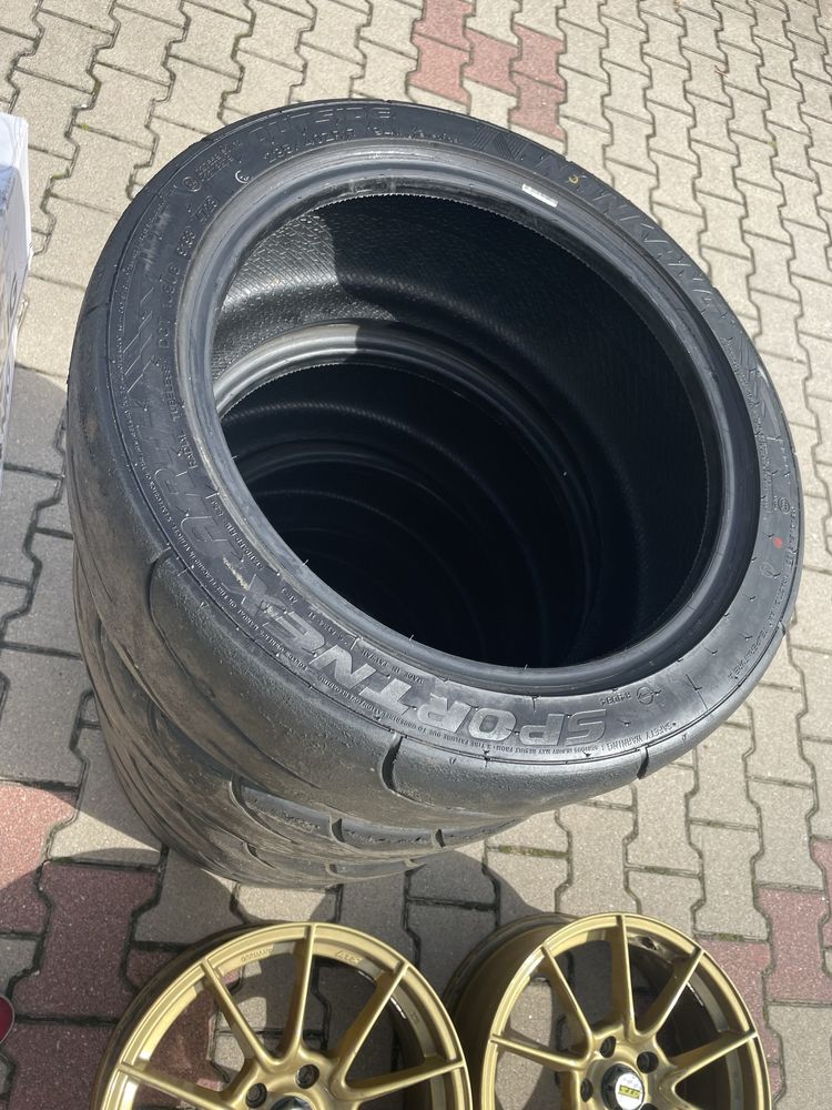 Semislick slick Nankang AR1 235/40/17